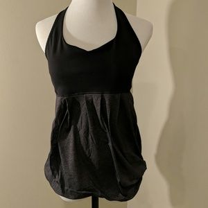 Lululemon grey racer back tank sports bra 8